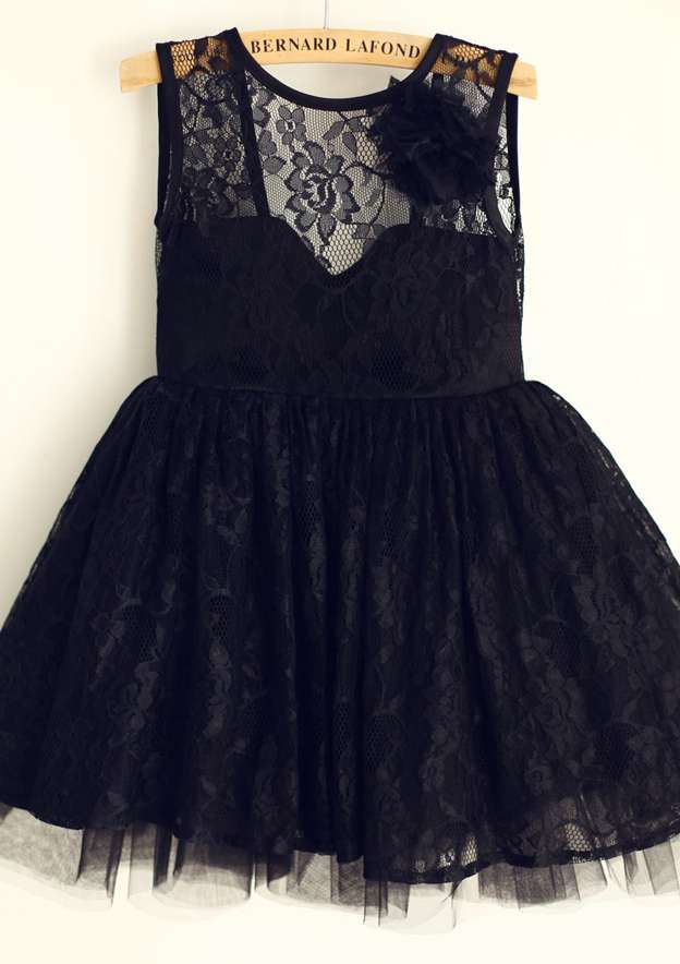 A-line 1/2 Sleeves Lace Tulle Knee-length 3D Flower Girl  Dresses main image 0