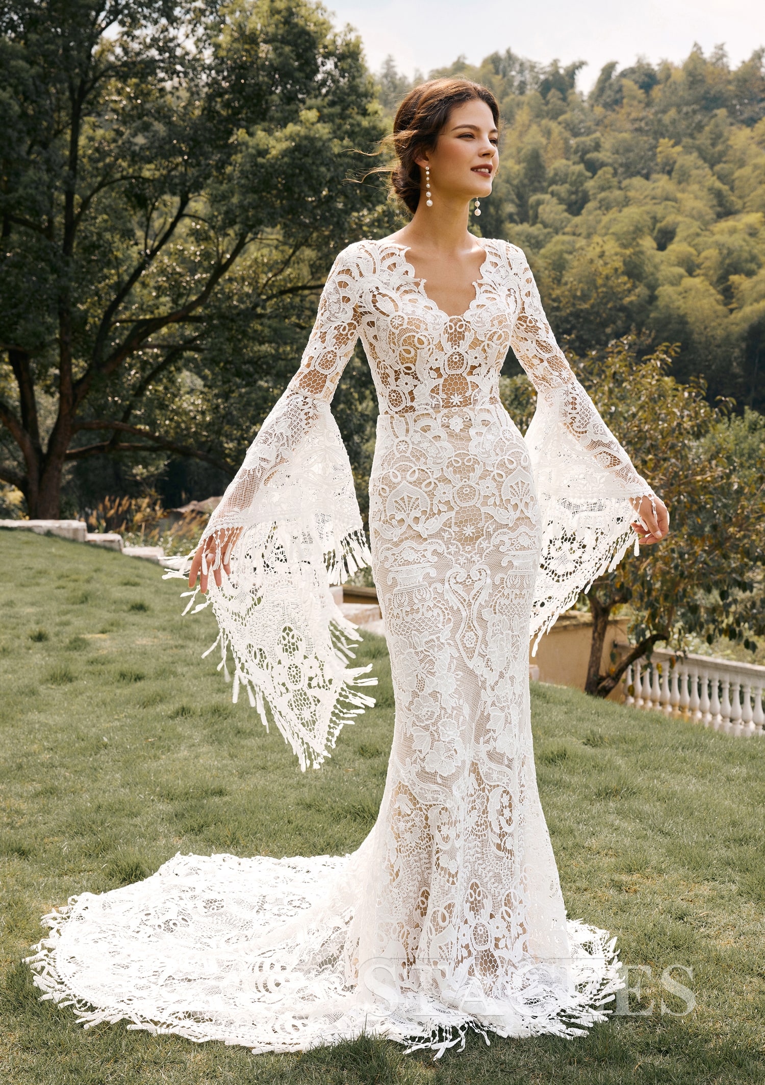 Long sleeve lace fitted wedding dress best sale