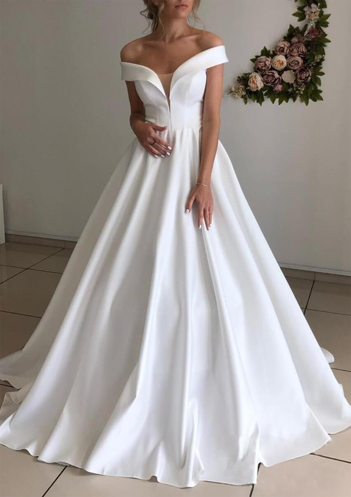 Satin Princess Wedding Dress 60 Photos Astyledwedding Satin Princess Wedding Dress 60 Photos Astyledwedding