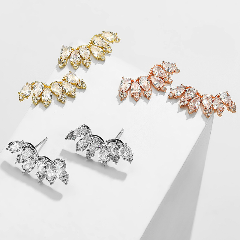 Charming Luxurious Women's Copper Wing Earrings with Cubic Zirconia Rhinestone