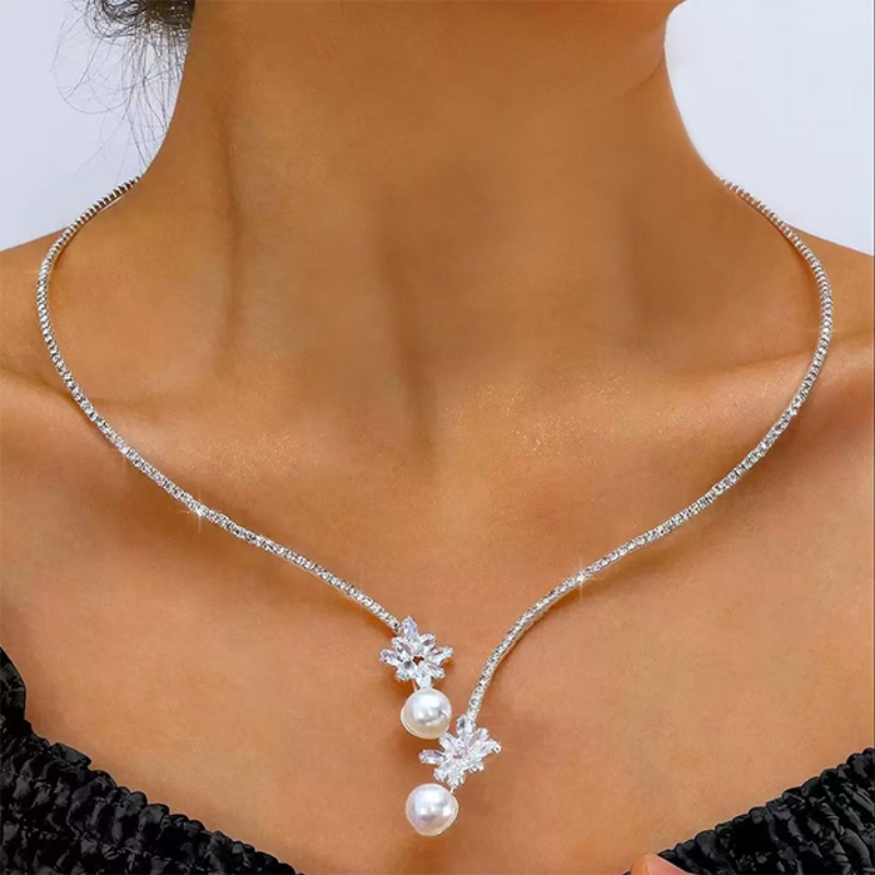 Magnificent Female Alloy Necklace with Imitation Pearls