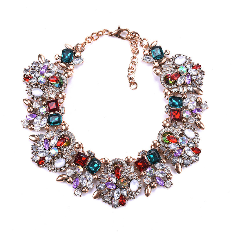 Enchanted Female Alloy Necklace with Rhinestone