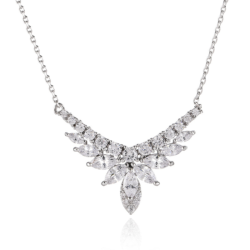 Exquisite Fashionable Female Brass Necklace with Cubic Zirconia