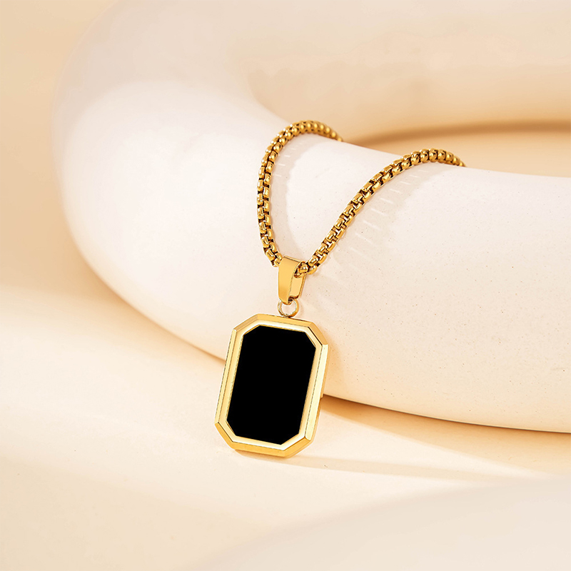 Elegant Exquisite Ladies' Rectangle Copper Resin Necklace